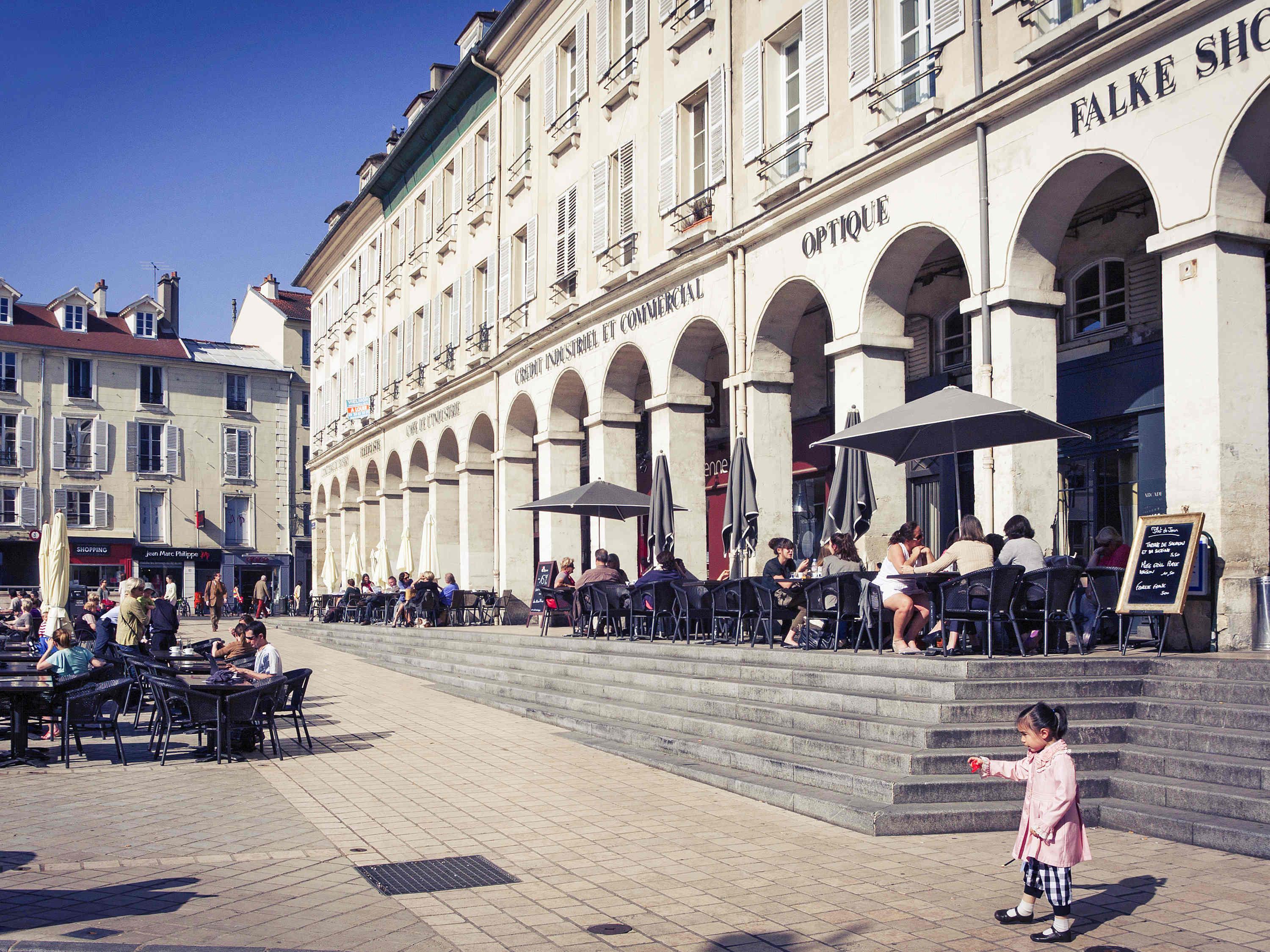 Ibis Saint Germain En Laye Centre Hotel Exterior photo